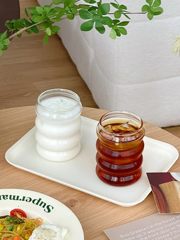 Geribbelde Glazen Beker – Retro Stijl